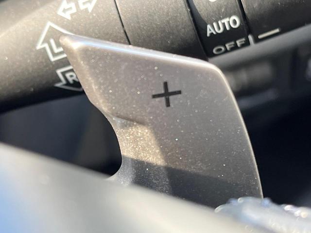 インプレッサスポーツ ２．０ｉ　禁煙車　ＥＴＣ　Ｂｌｕｅｔｏｏｔｈ　フルセグ　ＨＩＤヘッドライト　クルコン　革巻きステアリング　パドルシフト　デュアルオートエアコン　純正１６インチアルミホイール　フォグライト　アイドリングストップ（7枚目）