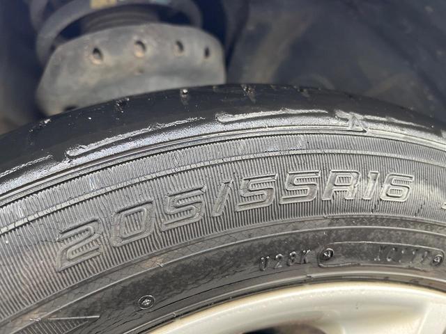 インプレッサスポーツ ２．０ｉ　禁煙車　ＥＴＣ　Ｂｌｕｅｔｏｏｔｈ　フルセグ　ＨＩＤヘッドライト　クルコン　革巻きステアリング　パドルシフト　デュアルオートエアコン　純正１６インチアルミホイール　フォグライト　アイドリングストップ（27枚目）