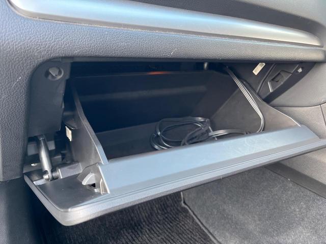 インプレッサスポーツ ２．０ｉ　禁煙車　ＥＴＣ　Ｂｌｕｅｔｏｏｔｈ　フルセグ　ＨＩＤヘッドライト　クルコン　革巻きステアリング　パドルシフト　デュアルオートエアコン　純正１６インチアルミホイール　フォグライト　アイドリングストップ（51枚目）