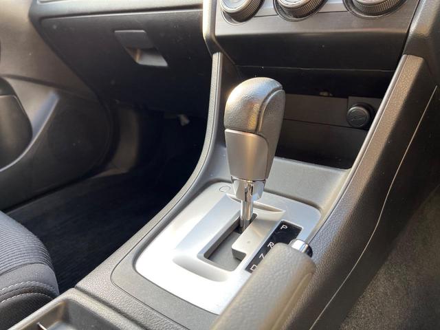 インプレッサスポーツ ２．０ｉ　禁煙車　ＥＴＣ　Ｂｌｕｅｔｏｏｔｈ　フルセグ　ＨＩＤヘッドライト　クルコン　革巻きステアリング　パドルシフト　デュアルオートエアコン　純正１６インチアルミホイール　フォグライト　アイドリングストップ（59枚目）