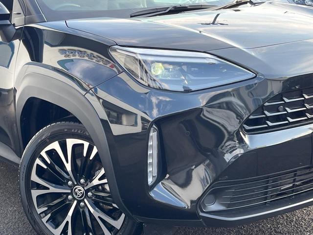 ヤリスクロス Z 4WD 衝突軽減装置 禁煙車 純正8インチナビ 全周囲カメラ レーダークルーズ ETC Bluetooth 前席シートヒーター 運転席パワーシート ハーフレザーシート LEDヘッドライト レーンキープ(12枚目)