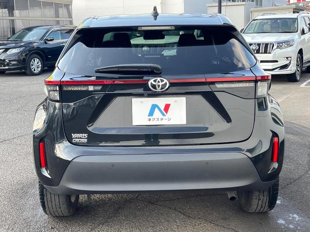 ヤリスクロス Z 4WD 衝突軽減装置 禁煙車 純正8インチナビ 全周囲カメラ レーダークルーズ ETC Bluetooth 前席シートヒーター 運転席パワーシート ハーフレザーシート LEDヘッドライト レーンキープ(15枚目)