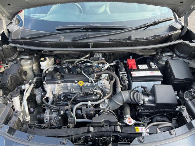 ヤリスクロス Z 4WD 衝突軽減装置 禁煙車 純正8インチナビ 全周囲カメラ レーダークルーズ ETC Bluetooth 前席シートヒーター 運転席パワーシート ハーフレザーシート LEDヘッドライト レーンキープ(18枚目)