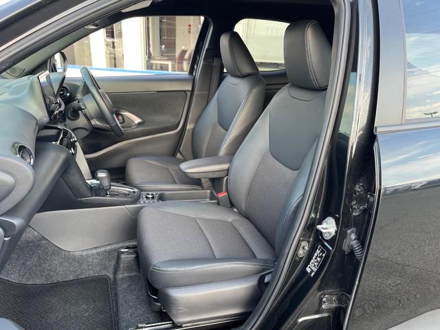 ヤリスクロス Z 4WD 衝突軽減装置 禁煙車 純正8インチナビ 全周囲カメラ レーダークルーズ ETC Bluetooth 前席シートヒーター 運転席パワーシート ハーフレザーシート LEDヘッドライト レーンキープ(36枚目)