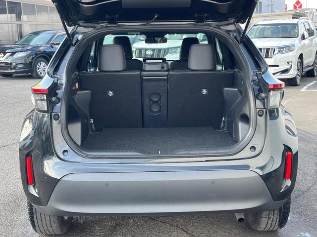 ヤリスクロス Z 4WD 衝突軽減装置 禁煙車 純正8インチナビ 全周囲カメラ レーダークルーズ ETC Bluetooth 前席シートヒーター 運転席パワーシート ハーフレザーシート LEDヘッドライト レーンキープ(44枚目)