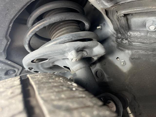 ＮＸ ＮＸ３００　バージョンＬ　サンルーフ　衝突軽減装置　禁煙車　純正１０．３インチナビ　全周囲カメラ　レザーシート　レーダークルーズ　ＥＴＣ　Ｂｌｕｅｔｏｏｔｈ　フルセグ　前席シートベンチレーション　後席シートヒーター　クルコン（20枚目）