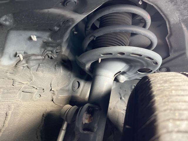 ＮＸ ＮＸ３００　バージョンＬ　サンルーフ　衝突軽減装置　禁煙車　純正１０．３インチナビ　全周囲カメラ　レザーシート　レーダークルーズ　ＥＴＣ　Ｂｌｕｅｔｏｏｔｈ　フルセグ　前席シートベンチレーション　後席シートヒーター　クルコン（21枚目）