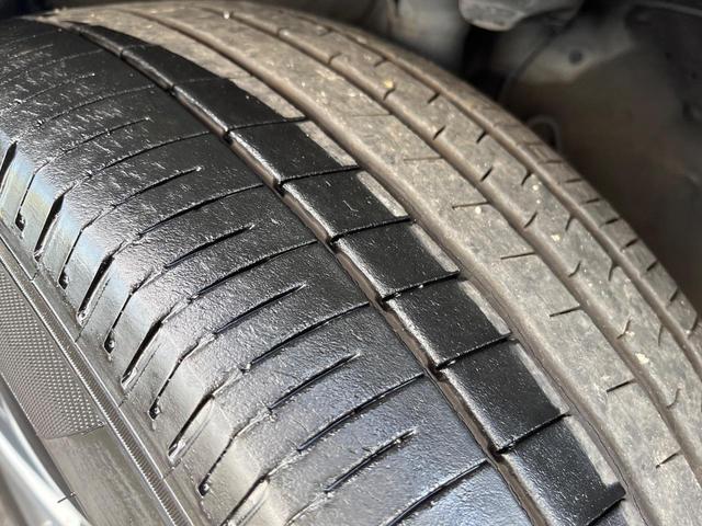 ＮＸ ＮＸ３００　バージョンＬ　サンルーフ　衝突軽減装置　禁煙車　純正１０．３インチナビ　全周囲カメラ　レザーシート　レーダークルーズ　ＥＴＣ　Ｂｌｕｅｔｏｏｔｈ　フルセグ　前席シートベンチレーション　後席シートヒーター　クルコン（28枚目）