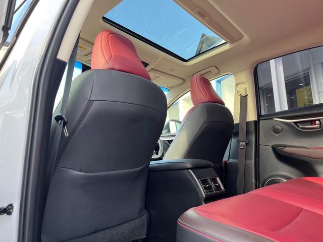 ＮＸ ＮＸ３００　バージョンＬ　サンルーフ　衝突軽減装置　禁煙車　純正１０．３インチナビ　全周囲カメラ　レザーシート　レーダークルーズ　ＥＴＣ　Ｂｌｕｅｔｏｏｔｈ　フルセグ　前席シートベンチレーション　後席シートヒーター　クルコン（45枚目）