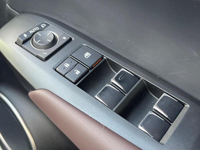 ＮＸ ＮＸ３００　バージョンＬ　サンルーフ　衝突軽減装置　禁煙車　純正１０．３インチナビ　全周囲カメラ　レザーシート　レーダークルーズ　ＥＴＣ　Ｂｌｕｅｔｏｏｔｈ　フルセグ　前席シートベンチレーション　後席シートヒーター　クルコン（68枚目）