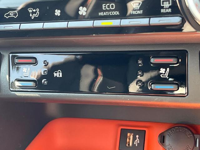 RAV4 アドベンチャー 4WD バックカメラ 衝突被害軽減システム レーダークルーズ 禁煙車 ハーフレザーシート 前席シートエアコン パワーシート ドラレコ コーナーセンサー スマートキー LEDヘッド ルーフレール(7枚目)