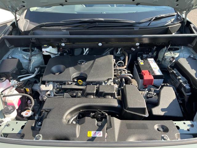 RAV4 アドベンチャー 4WD バックカメラ 衝突被害軽減システム レーダークルーズ 禁煙車 ハーフレザーシート 前席シートエアコン パワーシート ドラレコ コーナーセンサー スマートキー LEDヘッド ルーフレール(18枚目)