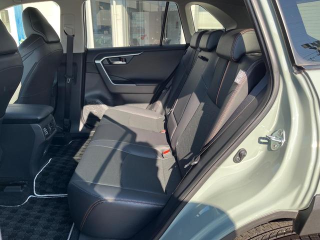 RAV4 アドベンチャー 4WD バックカメラ 衝突被害軽減システム レーダークルーズ 禁煙車 ハーフレザーシート 前席シートエアコン パワーシート ドラレコ コーナーセンサー スマートキー LEDヘッド ルーフレール(34枚目)