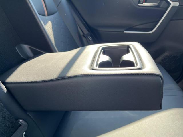 RAV4 アドベンチャー 4WD バックカメラ 衝突被害軽減システム レーダークルーズ 禁煙車 ハーフレザーシート 前席シートエアコン パワーシート ドラレコ コーナーセンサー スマートキー LEDヘッド ルーフレール(59枚目)