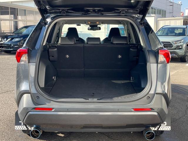 ＲＡＶ４ アドベンチャー　オフロードパッケージ　４ＷＤ　全周囲カメラ　衝突被害軽減　９型ディスプレイオーディオ　レーダークルーズ　禁煙車　電動リアゲート　前席シートエアコン　パワーシート　ドラレコ　コーナーセンサー　スマートキー　ＬＥＤヘッド（44枚目）