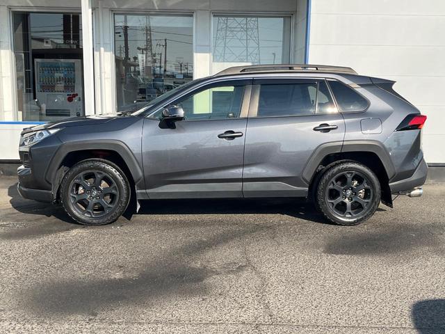 ＲＡＶ４ アドベンチャー　オフロードパッケージ　４ＷＤ　全周囲カメラ　衝突被害軽減　９型ディスプレイオーディオ　レーダークルーズ　禁煙車　電動リアゲート　前席シートエアコン　パワーシート　ドラレコ　コーナーセンサー　スマートキー　ＬＥＤヘッド（67枚目）
