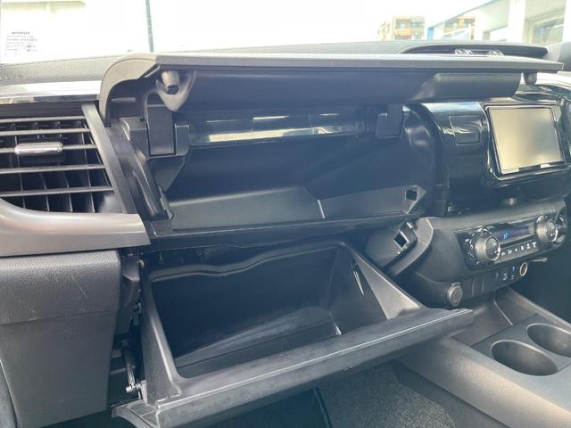 ハイラックス Ｚ　４ＷＤ　純正ナビ　衝突軽減装置　禁煙車　レーダークルーズ　バックカメラ　ＥＴＣ　Ｂｌｕｅｔｏｏｔｈ　フルセグ　ＬＥＤヘッドライト　ＬＥＤフォグライト　レーンキープ　クリアランスソナー　車線逸脱警報（59枚目）