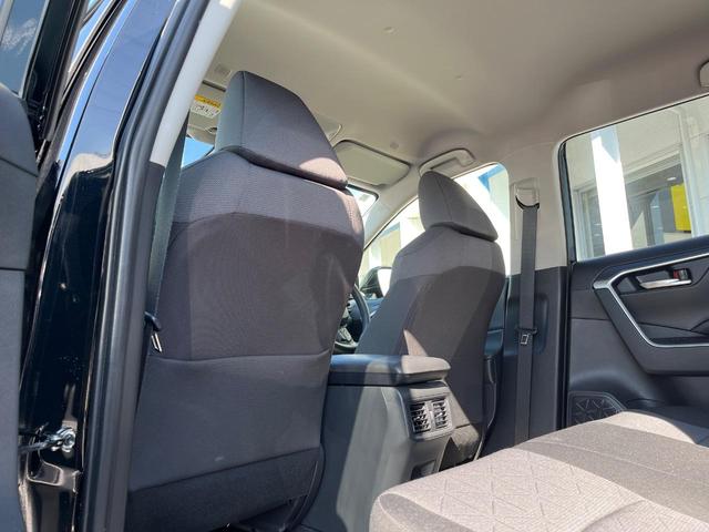 RAV4 ハイブリッドX 純正エアロ 衝突軽減装置 禁煙車 純正8型ディスプレーオーディオ 純正オプションアルミホイール レーダークルーズ バックカメラ ETC Bluetooth フルセグ ドラレコ LEDヘッドライト(42枚目)