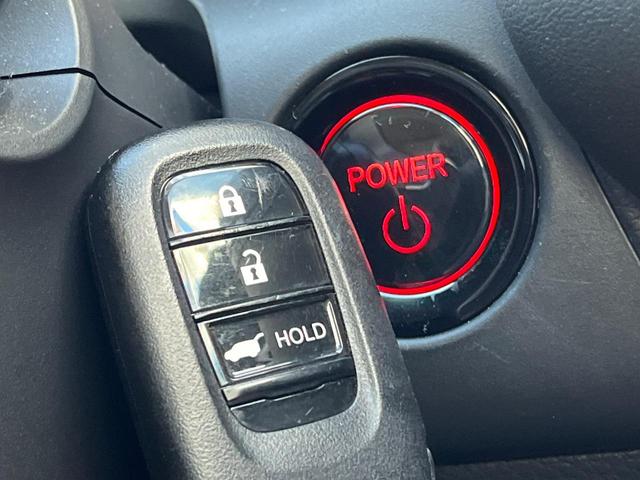 ZR-V e:HEV Z 衝突軽減装置 禁煙車 純正9型ナビ 全周囲カメラ BOSEサウンド レーダークルーズ ETC Bluetooth フルセグ ドラレコ レザーシート シートヒーター パワーバックドア パワーシート(63枚目)