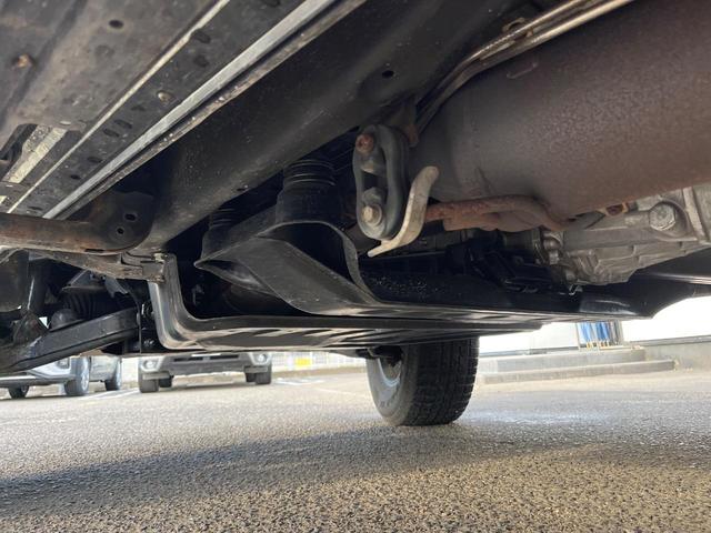 パジェロ ロング スーパーエクシード 4WD 7人乗り 禁煙車 純正7インチナビ 本革シート バックカメラ ETC Bluetooth フルセグ 前席シートヒーター 前席パワーシート HIDヘッドライト LEDフォグライト クルコン(26枚目)