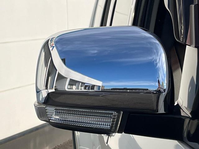 パジェロ ロング スーパーエクシード 4WD 7人乗り 禁煙車 純正7インチナビ 本革シート バックカメラ ETC Bluetooth フルセグ 前席シートヒーター 前席パワーシート HIDヘッドライト LEDフォグライト クルコン(30枚目)