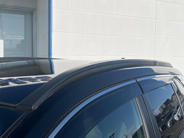 カローラクロス ハイブリッド Z サンルーフ 衝突軽減装置 禁煙車 純正10.5型ナビ 全周囲カメラ レーダークルーズ ETC Bluetooth フルセグ 前席シートヒーター パワーバックドア 前席パワーシート スマートキー(7枚目)