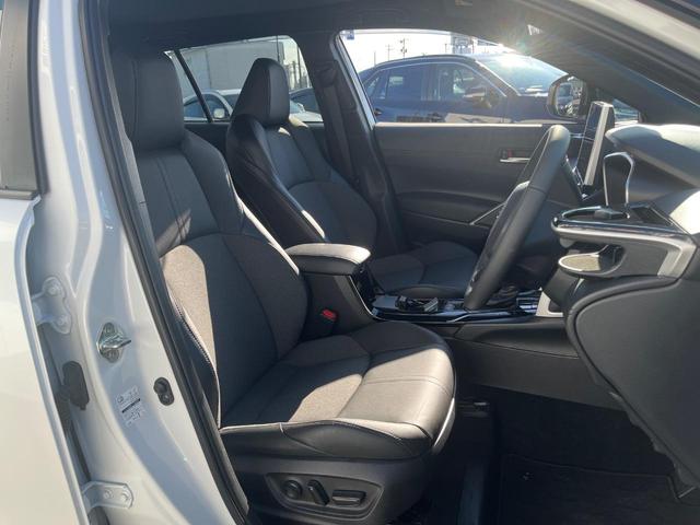 カローラクロス ハイブリッド Z サンルーフ 衝突軽減装置 禁煙車 純正10.5型ナビ 全周囲カメラ レーダークルーズ ETC Bluetooth フルセグ 前席シートヒーター パワーバックドア 前席パワーシート スマートキー(8枚目)