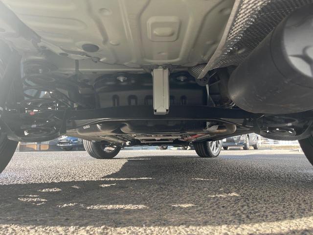 カローラクロス ハイブリッド Z サンルーフ 衝突軽減装置 禁煙車 純正10.5型ナビ 全周囲カメラ レーダークルーズ ETC Bluetooth フルセグ 前席シートヒーター パワーバックドア 前席パワーシート スマートキー(19枚目)