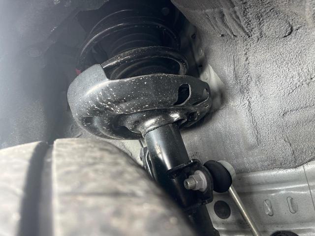 カローラクロス ハイブリッド Z サンルーフ 衝突軽減装置 禁煙車 純正10.5型ナビ 全周囲カメラ レーダークルーズ ETC Bluetooth フルセグ 前席シートヒーター パワーバックドア 前席パワーシート スマートキー(20枚目)