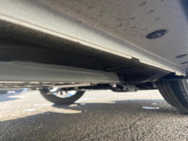 カローラクロス ハイブリッド Z サンルーフ 衝突軽減装置 禁煙車 純正10.5型ナビ 全周囲カメラ レーダークルーズ ETC Bluetooth フルセグ 前席シートヒーター パワーバックドア 前席パワーシート スマートキー(24枚目)