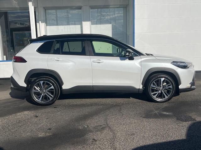 カローラクロス ハイブリッド Z サンルーフ 衝突軽減装置 禁煙車 純正10.5型ナビ 全周囲カメラ レーダークルーズ ETC Bluetooth フルセグ 前席シートヒーター パワーバックドア 前席パワーシート スマートキー(32枚目)