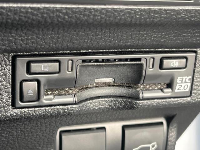 カローラクロス ハイブリッド Z サンルーフ 衝突軽減装置 禁煙車 純正10.5型ナビ 全周囲カメラ レーダークルーズ ETC Bluetooth フルセグ 前席シートヒーター パワーバックドア 前席パワーシート スマートキー(35枚目)