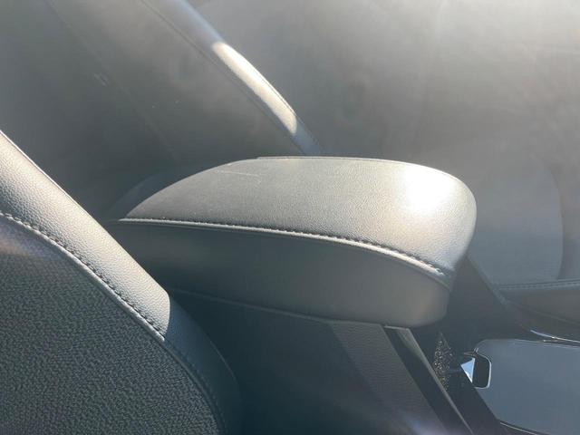 カローラクロス ハイブリッド Z サンルーフ 衝突軽減装置 禁煙車 純正10.5型ナビ 全周囲カメラ レーダークルーズ ETC Bluetooth フルセグ 前席シートヒーター パワーバックドア 前席パワーシート スマートキー(57枚目)