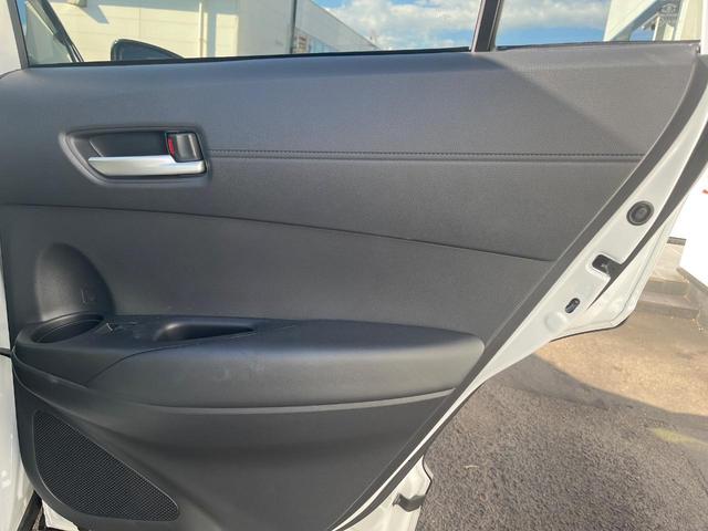 カローラクロス ハイブリッド Z サンルーフ 衝突軽減装置 禁煙車 純正10.5型ナビ 全周囲カメラ レーダークルーズ ETC Bluetooth フルセグ 前席シートヒーター パワーバックドア 前席パワーシート スマートキー(69枚目)