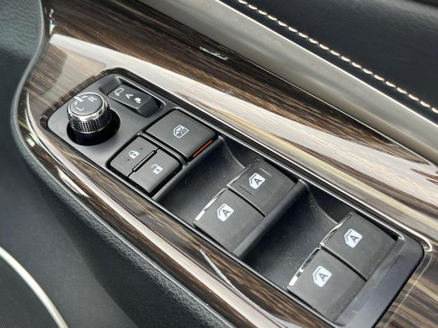 ハリアー エレガンス バックカメラ 禁煙車 ビルトインETC ハーフレザーシート パワーシート スマートキー HIDヘッド オートライト デュアルエアコン Bluetooth フルセグ HIDフォグ(39枚目)