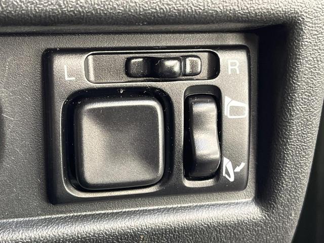 ジムニーシエラ ＪＣ　４ＷＤ　ＭＴ車　衝突被害軽減システム　禁煙車　純正ＳＤナビ　バックカメラ　スマートキー　クルコン　ＬＥＤヘッド　コーナーセンサー　オートハイビーム　車線逸脱警報　オートライト　オートエアコン（48枚目）