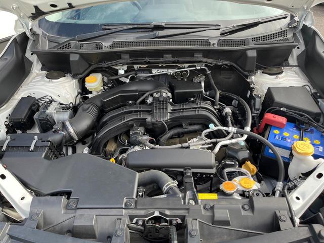 フォレスター Ｘ－エディション　４ＷＤ　衝突軽減装置　禁煙車　純正インチナビ　本革シート　レーダークルーズ　フロント・サイド・バックカメラ　ＥＴＣ　Ｂｌｕｅｔｏｏｔｈ　フルセグ　全席シートヒーター　前席パワーシート　コーナーセンサー（18枚目）