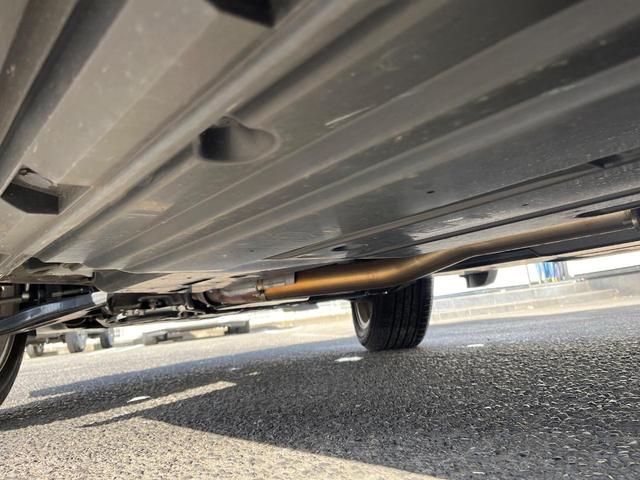 フォレスター Ｘ－エディション　４ＷＤ　衝突軽減装置　禁煙車　純正インチナビ　本革シート　レーダークルーズ　フロント・サイド・バックカメラ　ＥＴＣ　Ｂｌｕｅｔｏｏｔｈ　フルセグ　全席シートヒーター　前席パワーシート　コーナーセンサー（25枚目）