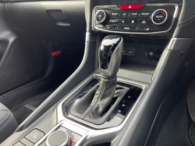 フォレスター Ｘ－エディション　４ＷＤ　衝突軽減装置　禁煙車　純正インチナビ　本革シート　レーダークルーズ　フロント・サイド・バックカメラ　ＥＴＣ　Ｂｌｕｅｔｏｏｔｈ　フルセグ　全席シートヒーター　前席パワーシート　コーナーセンサー（55枚目）