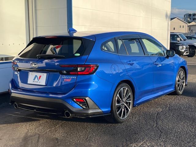 レヴォーグ STIスポーツ EX 4WD STIフルエアロ 11.6型ディスプレイオーディオ フロント・サイド・バックカメラ 衝突被害軽減システム レーダークルーズ 電動リアゲート レザーシート 全席シートヒーター ETC(17枚目)