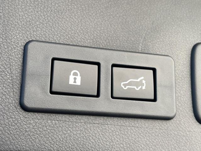 レヴォーグ STIスポーツ EX 4WD STIフルエアロ 11.6型ディスプレイオーディオ フロント・サイド・バックカメラ 衝突被害軽減システム レーダークルーズ 電動リアゲート レザーシート 全席シートヒーター ETC(37枚目)