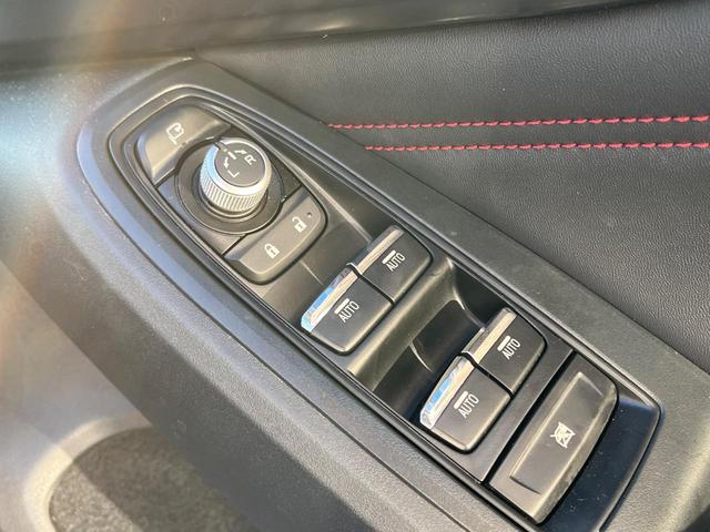 レヴォーグ STIスポーツ EX 4WD STIフルエアロ 11.6型ディスプレイオーディオ フロント・サイド・バックカメラ 衝突被害軽減システム レーダークルーズ 電動リアゲート レザーシート 全席シートヒーター ETC(71枚目)