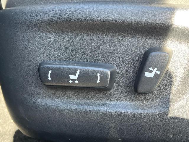 NX NX300 Iパッケージ サンルーフ 衝突軽減装置 純正10.3型ナビ 黒革シート レーダークルーズ サイド・バックカメラ ETC Bluetooth フルセグ シートヒーター パワーバックドア メモリー機能付きパワーシート(56枚目)