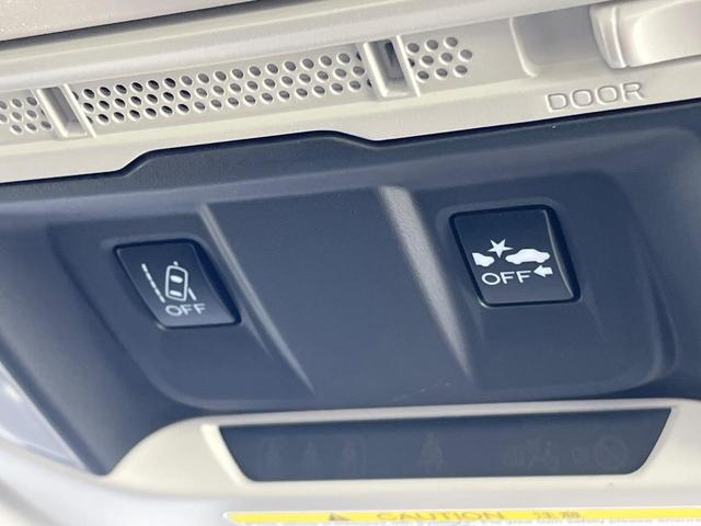 フォレスター アドバンス 4WD 衝突被害軽減システム 禁煙車 レーダークルーズ 純正8型ナビ フロント・サイド・バックカメラ 電動リアゲート レザーシート 全席シートヒーター ドラレコ コーナーセンサー LEDヘッド(5枚目)