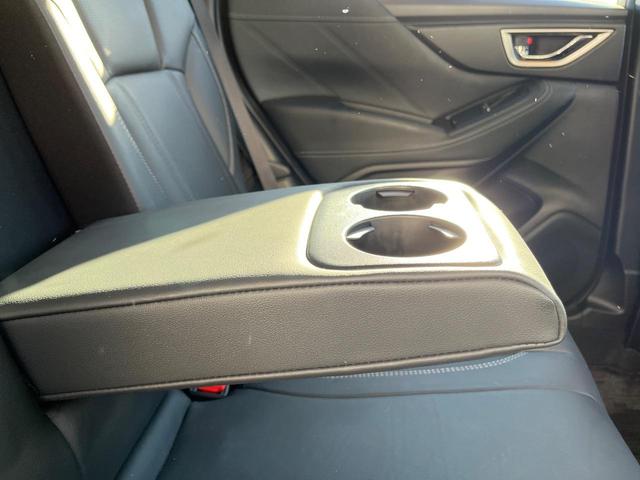 フォレスター アドバンス 4WD 衝突被害軽減システム 禁煙車 レーダークルーズ 純正8型ナビ フロント・サイド・バックカメラ 電動リアゲート レザーシート 全席シートヒーター ドラレコ コーナーセンサー LEDヘッド(62枚目)