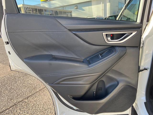 フォレスター アドバンス 4WD 衝突被害軽減システム 禁煙車 レーダークルーズ 純正8型ナビ フロント・サイド・バックカメラ 電動リアゲート レザーシート 全席シートヒーター ドラレコ コーナーセンサー LEDヘッド(75枚目)