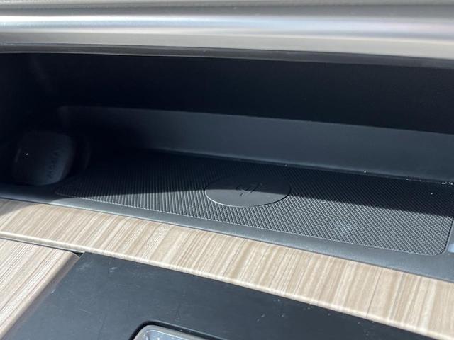 CX-60 25S エクスクルーシブモード サンルーフ フルエアロ 衝突軽減装置 禁煙車 純正12.3インチナビ 全周囲カメラ レーダークルーズ ETC Bluetooth フルセグ ドラレコ 前席シートベンチレーション パワーバックドア(47枚目)