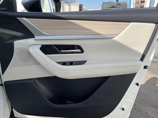 CX-60 25S エクスクルーシブモード サンルーフ フルエアロ 衝突軽減装置 禁煙車 純正12.3インチナビ 全周囲カメラ レーダークルーズ ETC Bluetooth フルセグ ドラレコ 前席シートベンチレーション パワーバックドア(66枚目)