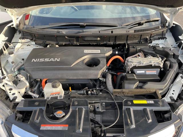 エクストレイル ２０Ｘｉ　ハイブリッド　４ＷＤ　プロパイロット　９型純正ナビ　全周囲カメラ　衝突被害軽減システム　レーダークルーズ　禁煙車　電動リアゲート　全席シートヒーター　ドラレコ　コーナーセンサー　スマートキー　ＬＥＤヘッド　ＥＴＣ（18枚目）