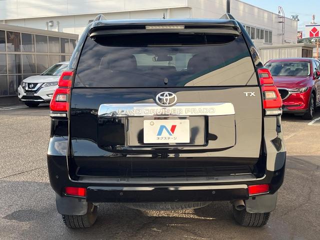 ランドクルーザープラド ＴＸ　４ＷＤ　ターボ　７人乗り　ディーゼル（軽油）９型ディスプレイオーディオ　全周囲カメラ　衝突被害軽減システム　レーダークルーズ　コーナーセンサー　ルーフレール　ＥＴＣ２．０　純正１７インチアルミ（16枚目）